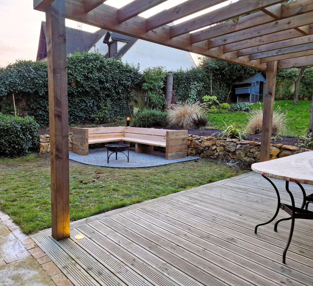 SALON DE JARDIN2